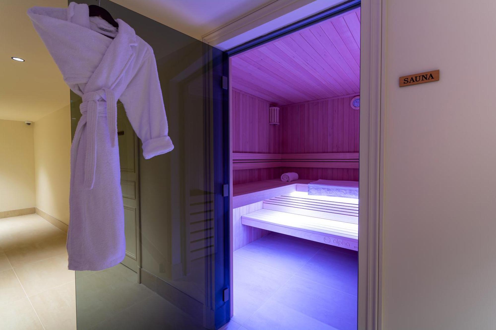 Hotel & Spa Napoleon Fontainebleau Dış mekan fotoğraf